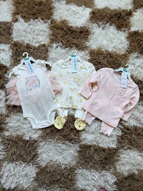 Brand New Carters Spring Baby Girl 3 Month Outfits